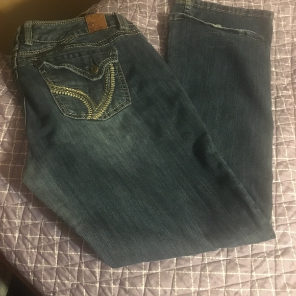 Size 13/14 broken belt loop gently used - Picture 2 of 5